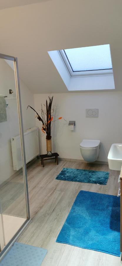 Linda Apartamento Ruderatshofen Exterior foto